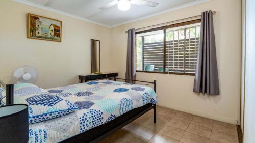 Bongaree House | Pet friendly lowset home with room for a boat, Wattle Ave, Bongaree
