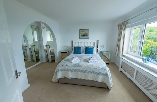 Downderry House | pet-friendly luxury house with stunning sea views, garden near beach and village