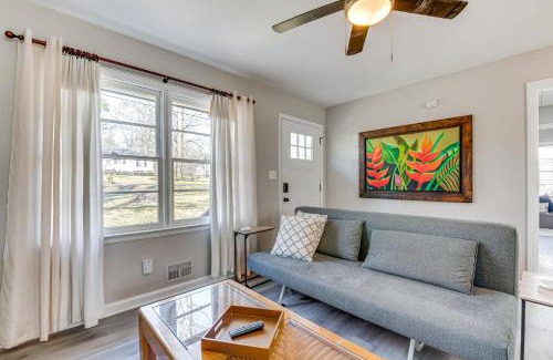 Mableton House | Pet-Friendly Mableton Home with Grill and Fire Pit!