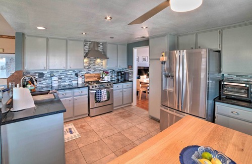 Moreno Valley House | Pet-Friendly Moreno Valley Home w/ Mtn Views!
