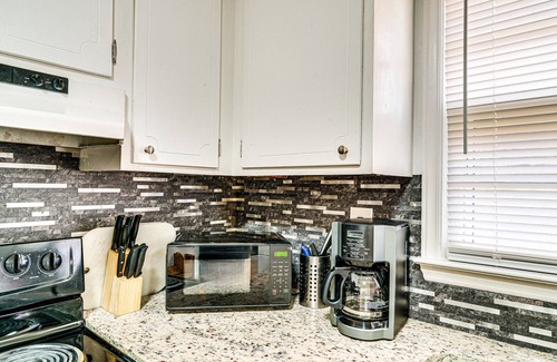 Morganton House | Pet-Friendly Morganton Home w/Large Backyard!
