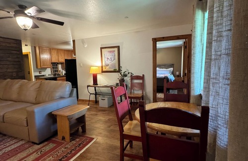 The Ponds Condo | Pet-Friendly Mountain Condo Near Grand Targhee & Jackson Hole - Sleeps 9