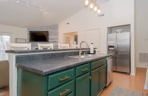 Hillwood House | Pet Friendly | Near DT Nash & Music Row!