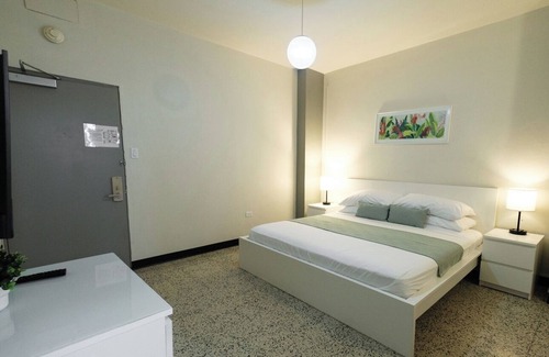 Miramar Apartment | Pet Friendly | Near Old San Juan | Free Parking | AC