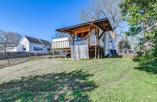 Concord Cottage | Pet-friendly North Carolina Abode - Deck & Hot Tub