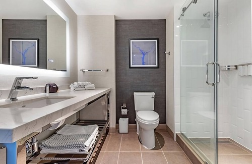 Buzzard Point Hotel | Pet-Friendly Property in Riverfront District! 4 Great Units, Rooftop Lounge, Bar