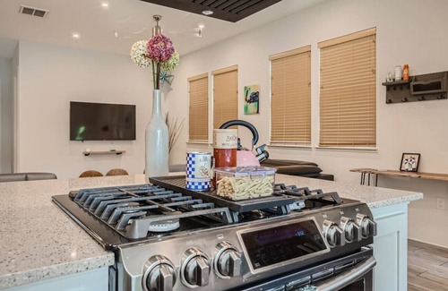 Barton Hills House | Pet Friendly Retreat with Lap Pool/Spa in the '04! Near SXSW Top Spots!