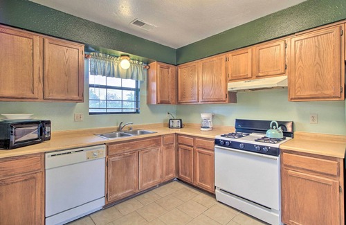 Rio Rancho House | Pet-Friendly Rio Rancho Home w/ Private Yard!