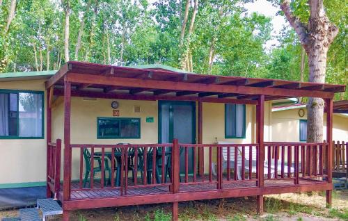 Tuoro sul Trasimeno House | Pet Friendly Stacaravan