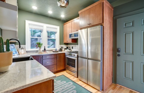 Summit - University House | Pet-Friendly Saint Paul Rental Near Downtown!