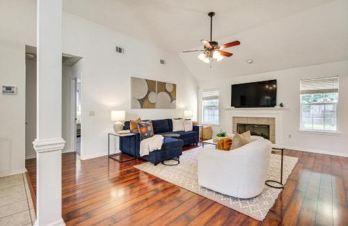 Savannah House | Pet-Friendly Savannah Home with Cozy Fireplace!