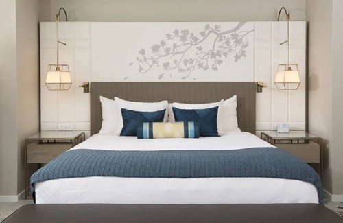 Union Square Hotel | Pet-Friendly SF Escape with Cityscape Views & Cultured Dining! Parking