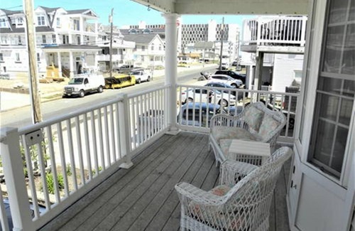Sea Isle City House | Pet Friendly Single Family Home within walking distance to downtown Sea Isle