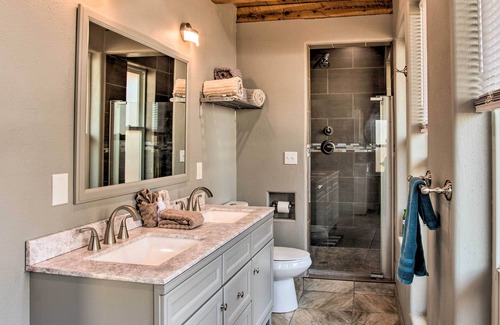 Taos Cottage | Pet-friendly Taos House w/ Patio & Hammock!