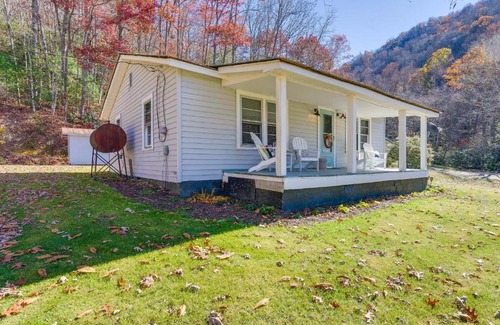 Kyle House | Pet-Friendly Topton Home with Patio, Deck and Views!