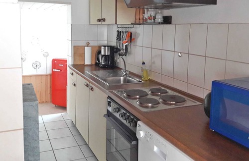 Qualzow House | pet-friendly vacation homes Qualzow SEE 9730 - SEE 9731 - small house
