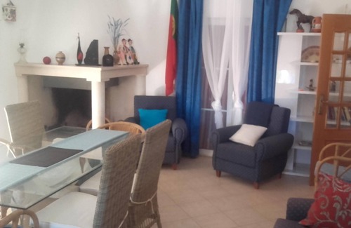 Lagos Villa | Pet-friendly Villa Vivenda Familia Jacinto with Mountain View, Pool, Garden, Terrace, BBQ & Wi-Fi