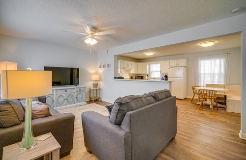 Villas House | Pet-Friendly Villas Vacation Rental: Walk to Bay