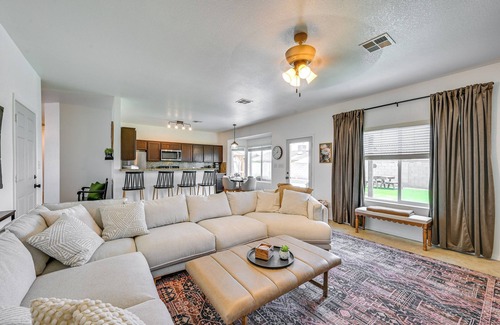 Yuma House | Pet-Friendly Yuma Home w/Private Yard & Pool!