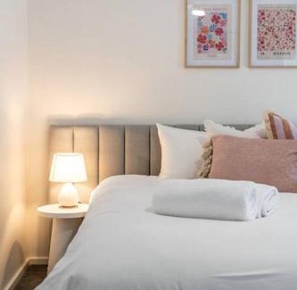 North Adelaide Apartment | Petal and Bloom - 3BR Family CBD