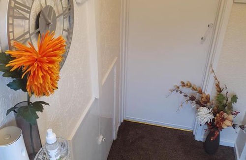 Middleton House | Petals Room 3
