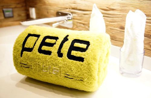 Sankt Anton am Arlberg Hotel | PETE Alpine Boutique Hotel - klein und fein - Private SPA Suiten und Zimmer