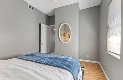 Meridian-Kessler Apartment | PetFriendly 2BR Convenient to Stadium&Downtown - ctd
