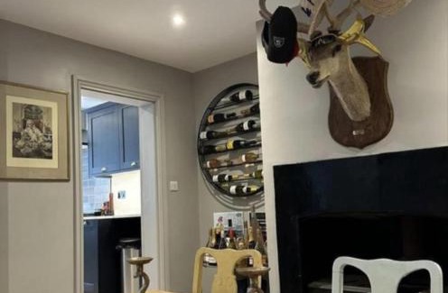 Guildford House | PetFriendly- Sleeps 6- PrivateGarden- FreeParking