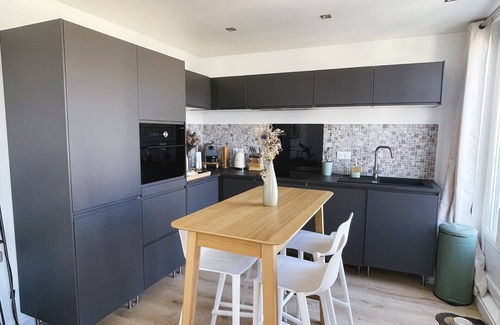 Quartier de Becon Apartment | Petit Appartement D'exception