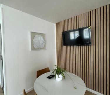 Saint-Assiscle Apartment | Petit appt cosy et moderne