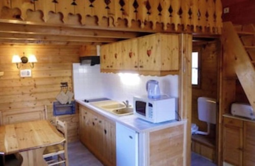 Saint-Gervais-les-Bains Ski Chalet | Petit chalet bois esprit montagne 2à 3 personnes
