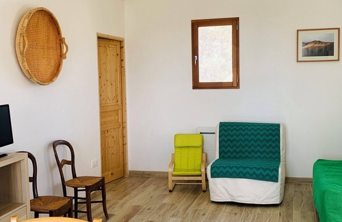 Le Barroux Apartment | Petit gîte de la colline