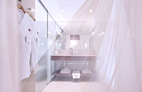 La Llotja-Born Hotel | Petit Palace Hotel Tres