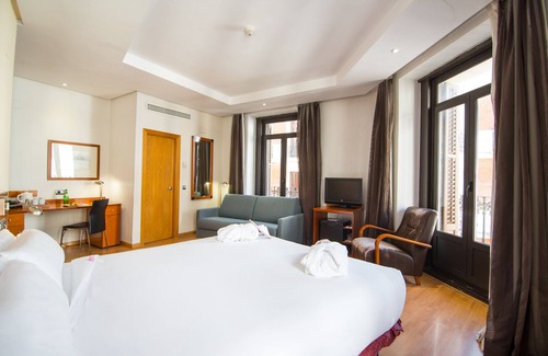 Sol Hotel | Petit Palace Preciados