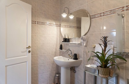 Wannsee Hotel | Petit Wannsee Gmbh