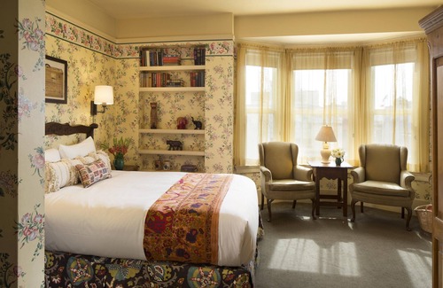 Lower Nob Hill Hotel | Petite Auberge