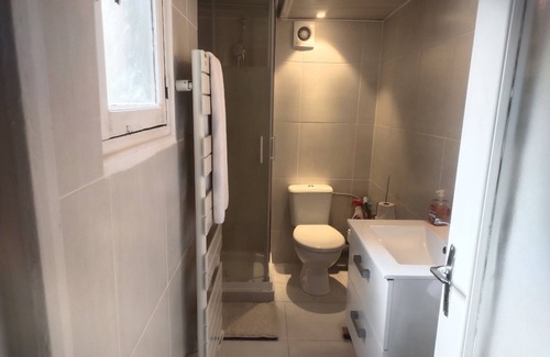Bobigny House | Petite Maison a Drancy a Côté du Métro
