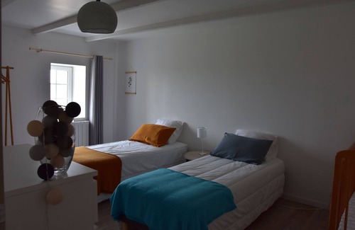 Landunvez House | Petite Maison Ancienne Récemment Rénovée à Proximité des Plages et du Gr34