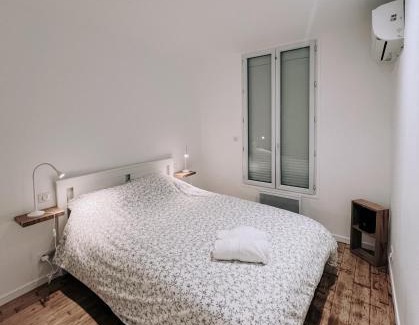 Aubervilliers Apartment | Petite maison avec jardin à Paris