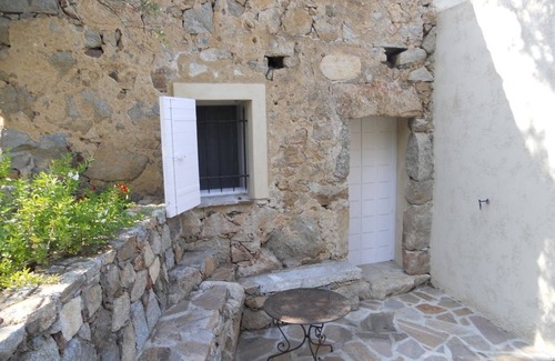 Santa-Reparata-di-Balagna House | Petite Maison de Campagne: à 3km D'ile Rousse