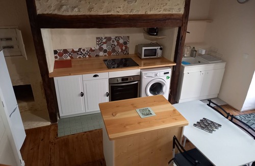 Gramat House | Petite Maison de Centre-ville Meublée