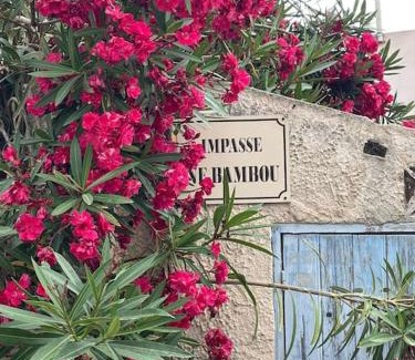 Niolon House | Petite maison rénovée- Niolon à la mer