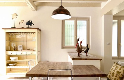 Saint-Seurin-de-Prats Villa | Petite Shambhala - Two Bedroom Villa, Sleeps 4