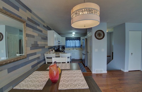 Petoskey House | Petoskey's "Peeks of the Bay"