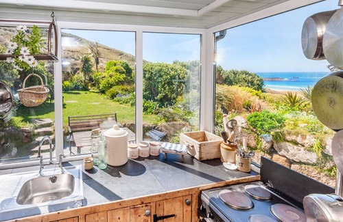 Sennen Cove Cottage | Petra, Beach Cottage, Great Sea Views, Garden