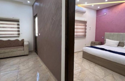Amman Apartment | Petra Heaven Boutique - Superior King Room with Balcony