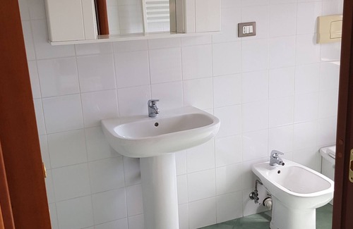 Marina di Pisciotta House | Petra Marina Maris is an apartment with terrace overlooking the sea