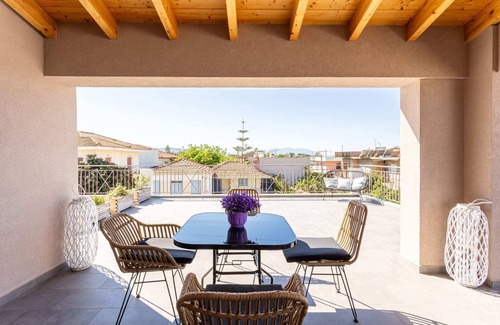 Lepreo Condo | Petrino Serene Nest - Bright Getaway