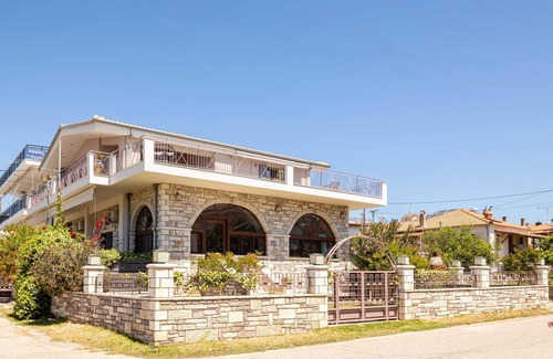 Lepreo Condo | Petrino Serene Nest - Cozy Hideaway