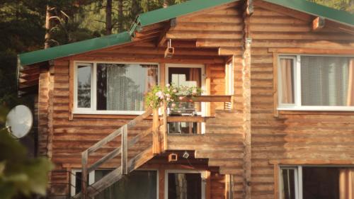 Yaremche Cabin | Petrovmotopunkt